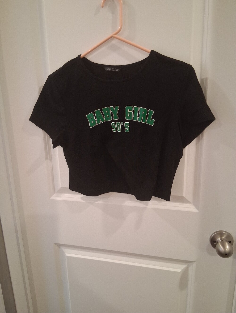 SHEIN Black Ribbed Crewneck Crop  Top Size XL